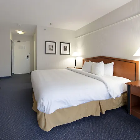 Toronto Don Valley Hotel And Suites-3
